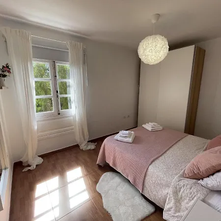 Beautiful 3 Bd. In Centre Lägenhet La Laguna (Tenerife)